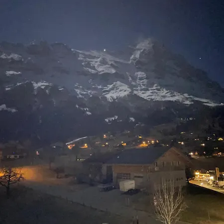 Lägenhet Haus Sapporo *