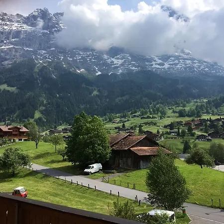 萨珀罗公寓 * 格林德瓦